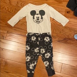 9 month Mickey mouse outfit